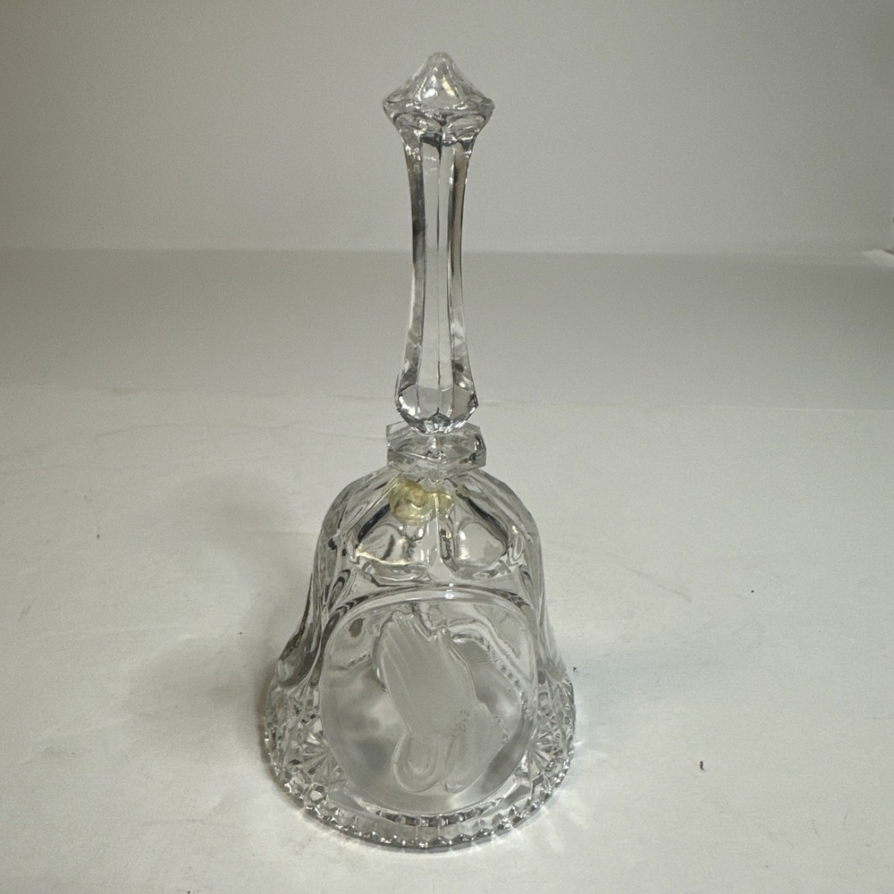 ARTMARK THE LORD'S PRAYER CRYSTAL BELL(5.5"TALL x‎ 2.5) Praying Hands
